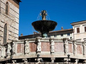 fontana maggiore